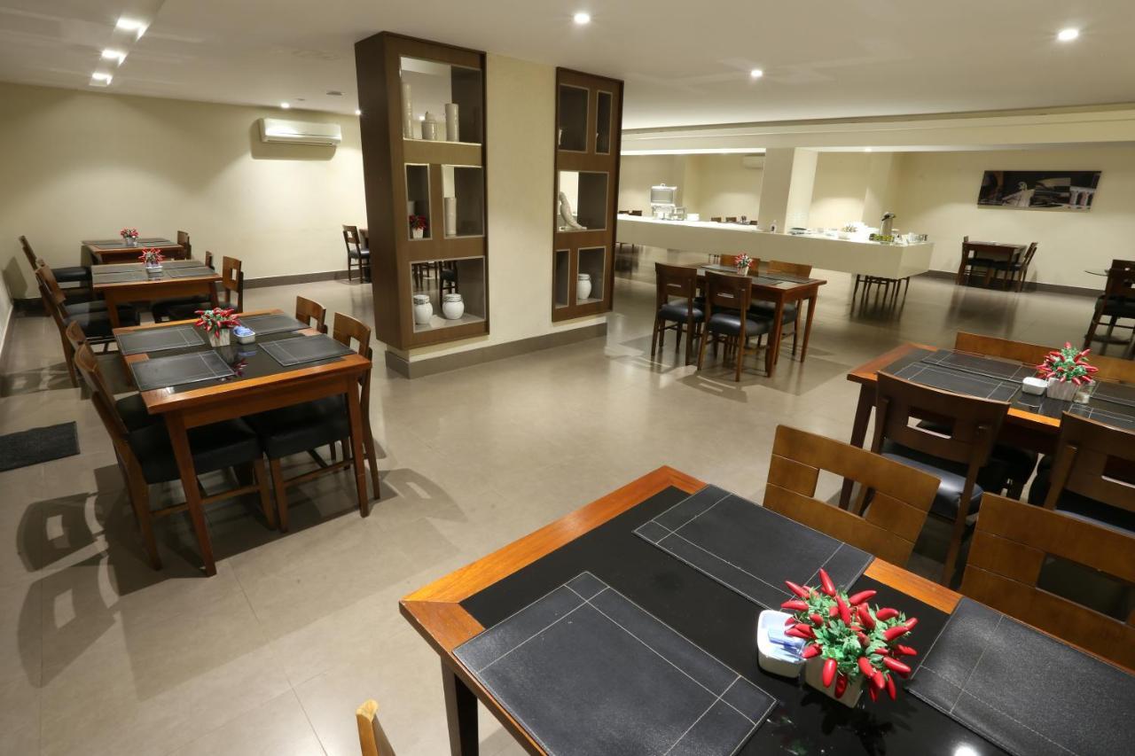 Esplanada Brasilia Hotel E Eventos エクステリア 写真